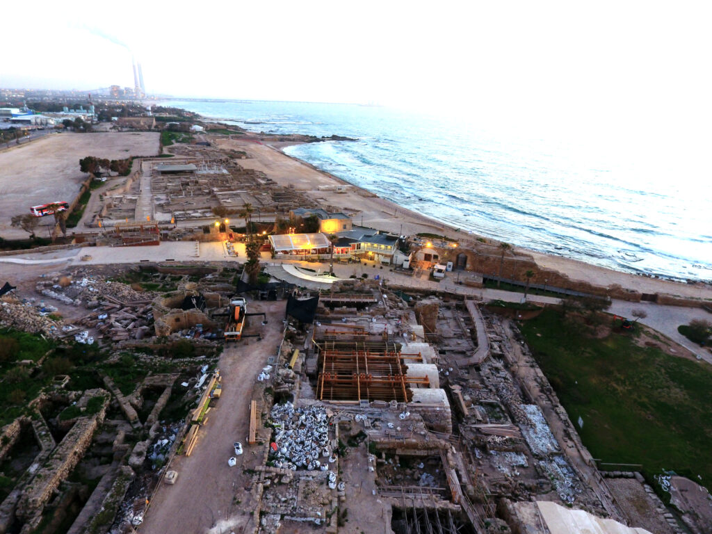 קיסריה מרכז מבקרים